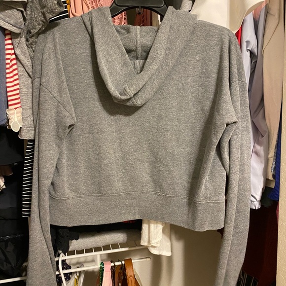 Cropped jacket - Picture 2 of 3